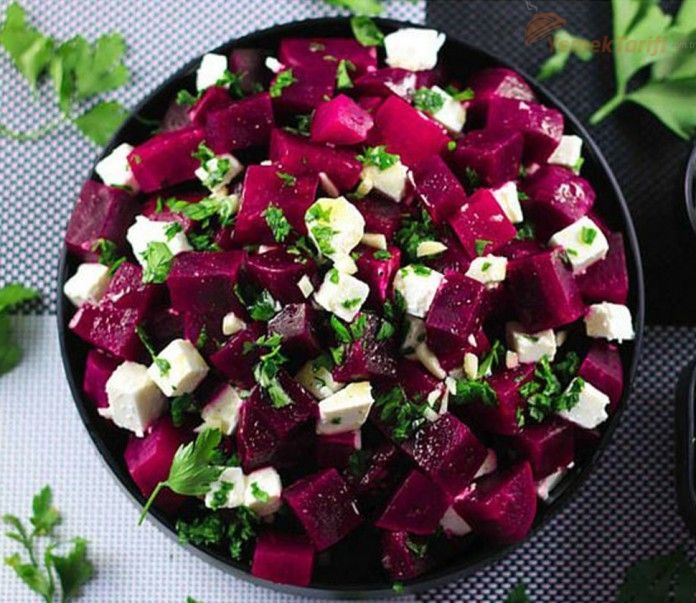 МАРИНОВАННАЯ СВЕКЛА С БРЫНЗОЙ